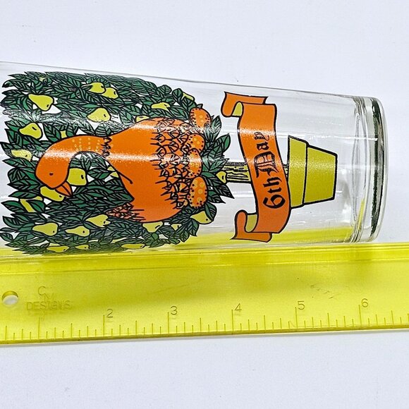 6th Day Drinking Glass from 12 Days of Christmas Set 5.5" TS &T Indiana Glass - Picture 10 of 10